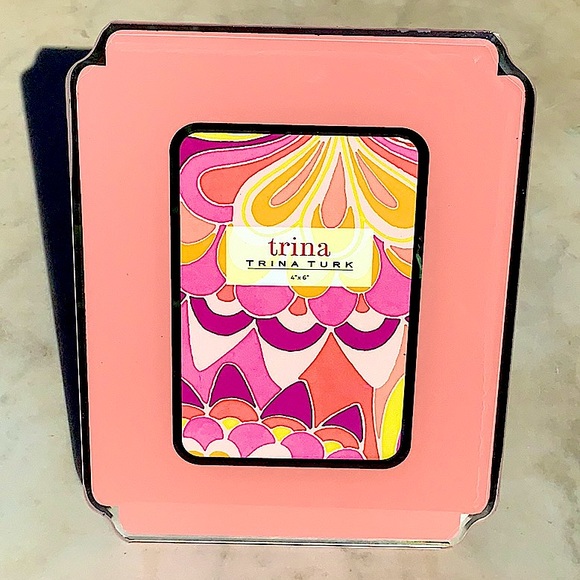 TRINA TURK PICTURE FRAME 4 BY 6 BLUSH SILVER NEW - Picture 6 of 12